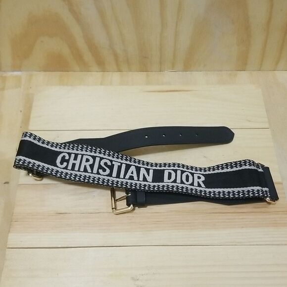 Dior Cloth belt Women's size 30 to 31 waist - Picture 1 of 8